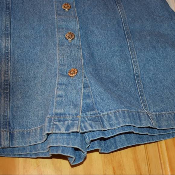 90s Denim Skort - Picture 2 of 11
